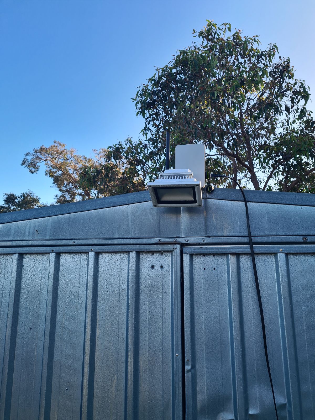 Node disguised as a Shed Light